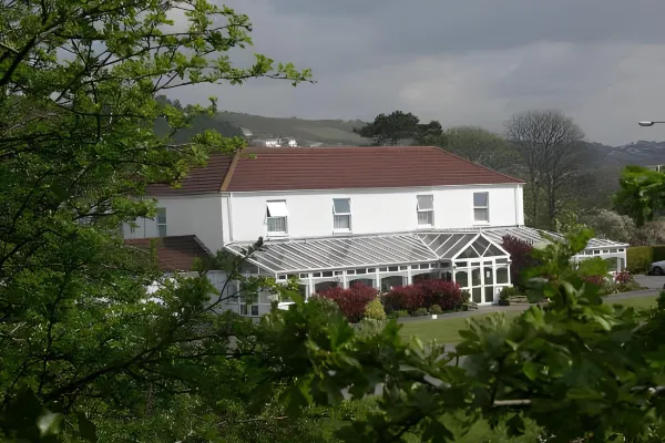 Ashburnham Hotel