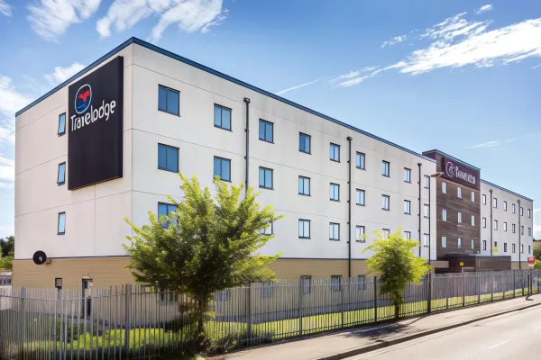 Travelodge Sunbury M3