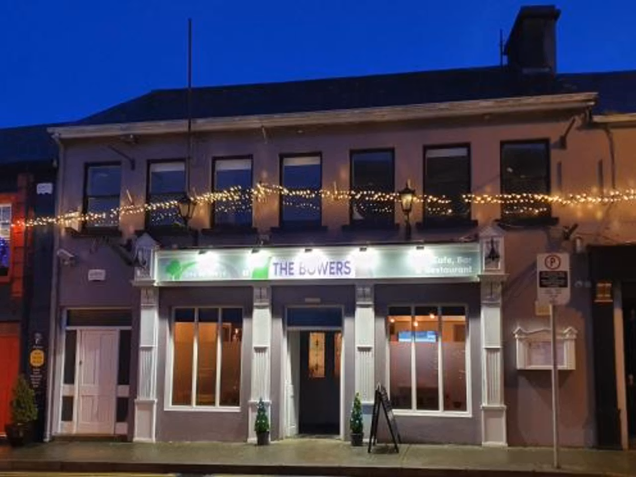 Bowers Bar and Restaurant